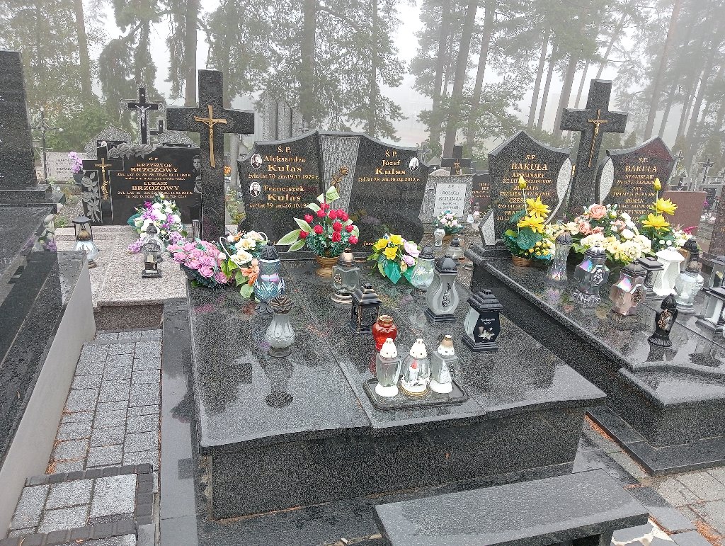 Grób Józef Kulas