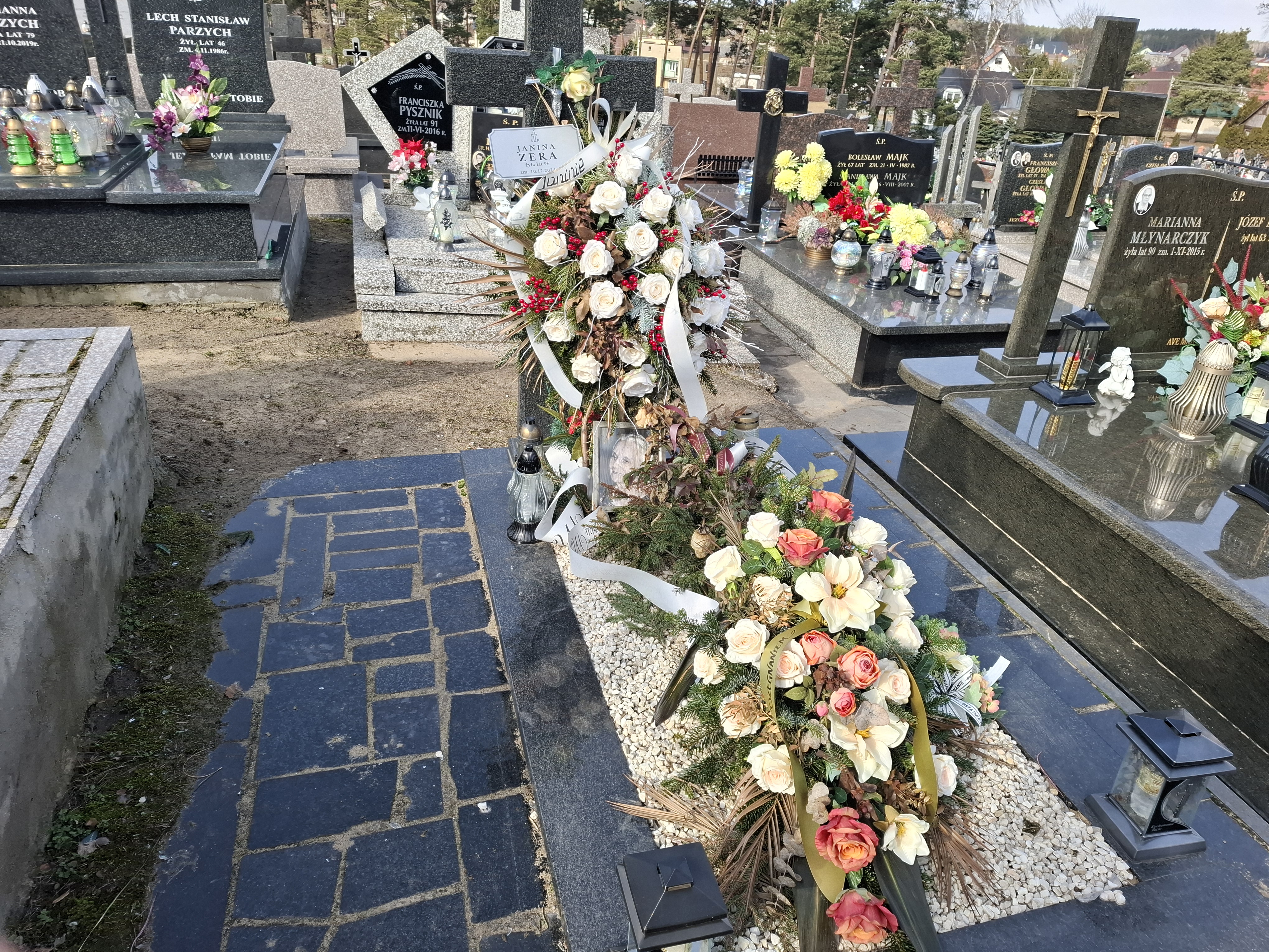 Grób Janina Zera