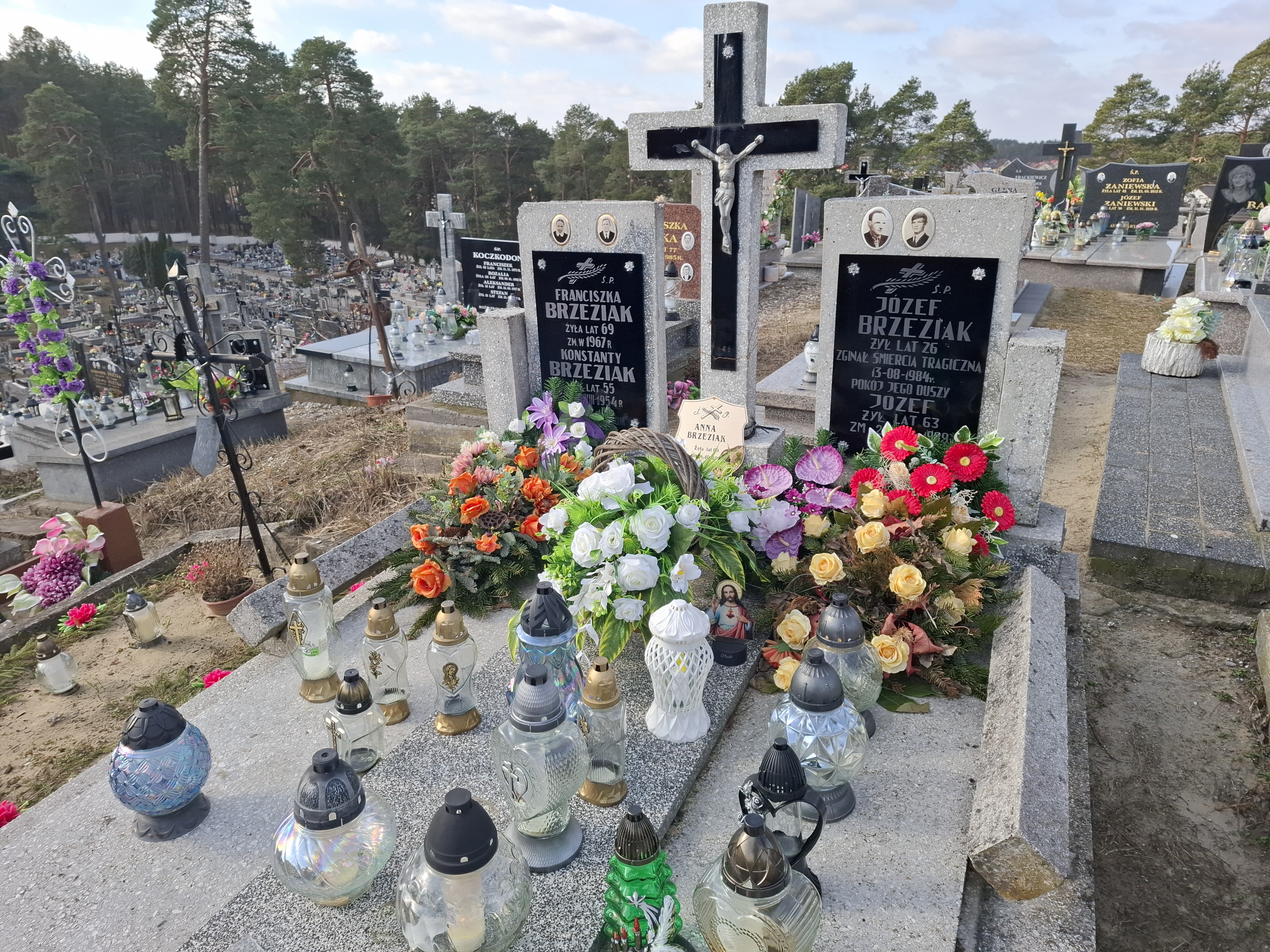 Grób Anna Brzeziak
