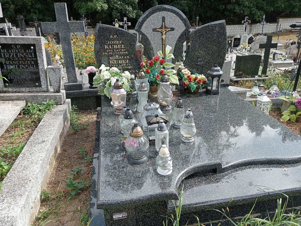 Grób Rozalia Kubeł